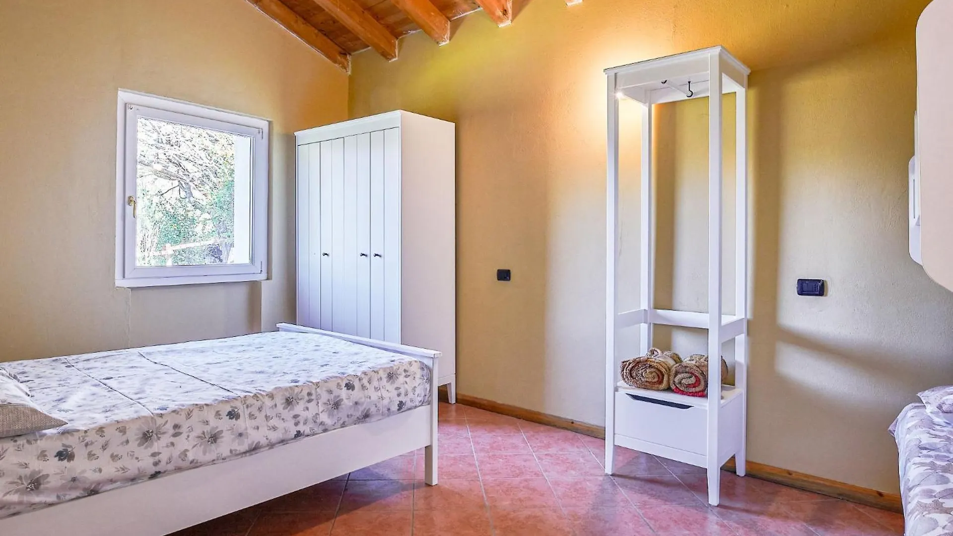 Holiday Home Oro Del Lario-1 By Interhome Bellano Italië